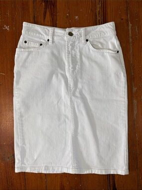 Garnet Hill White Denim Pencil Skirt Size 00